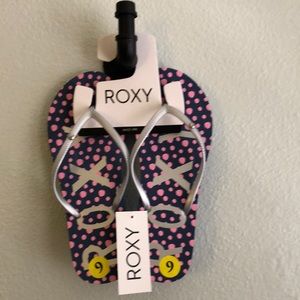 Women’s Roxy Sandals Size 9